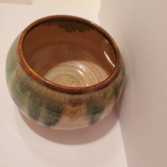 Art Pottery by Lantern Hill, Seagrove NC, Candle / Airplant Holder / Planter Pot - Picture 5 of 7